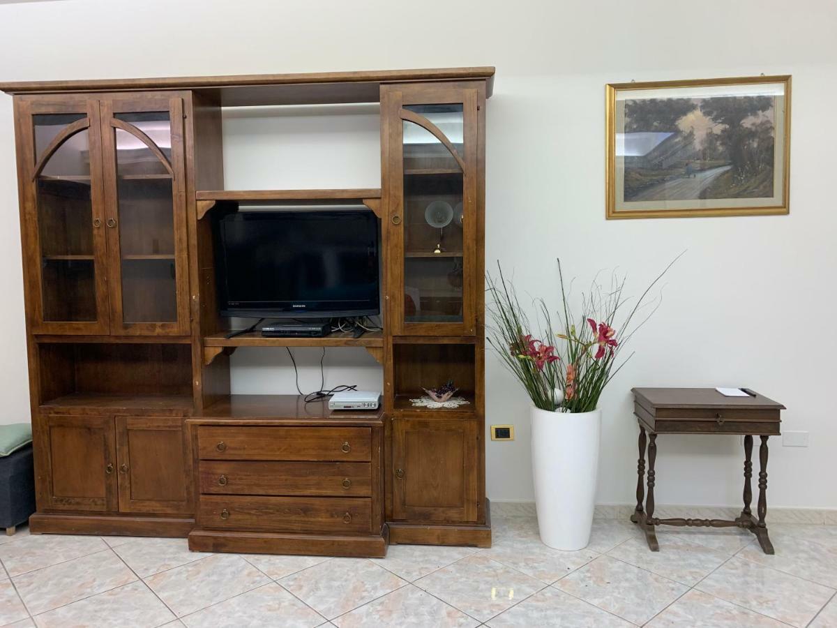 La Residenza Dei Papi Papigno Exterior foto